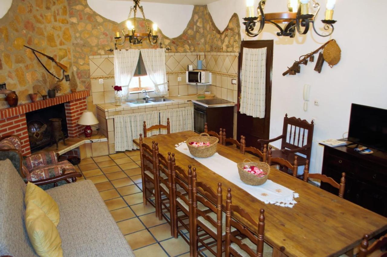 Casa Rural El Huerto Del Trucho Oliete Exterior foto